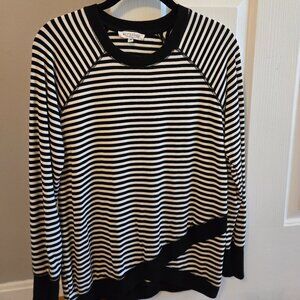 NWOT Womens Size XS Black and white striped top